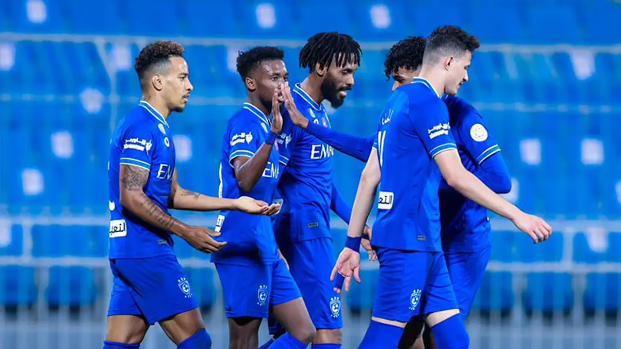 الهلال يكتسح الخلود بسداسية نظيفة ضمن منافسات الدوري السعودي للمحترفين